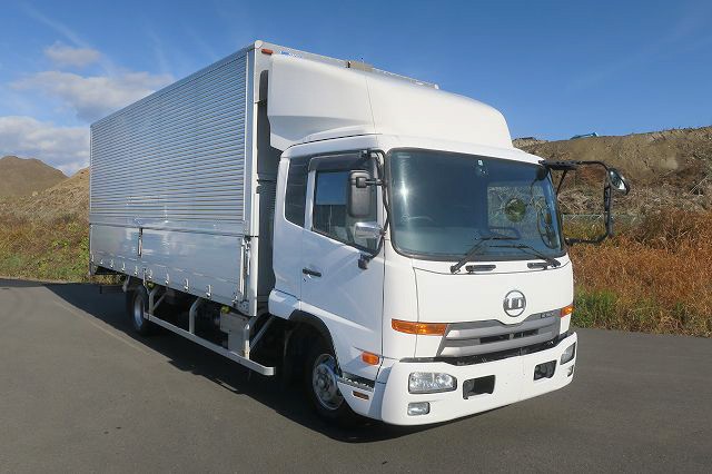 中古トラック UDトラックスアルミウィング ＃2