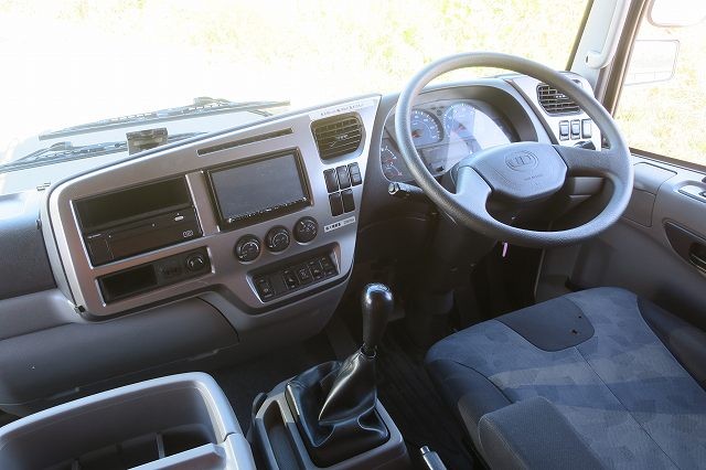 中古トラック UDトラックスアルミウィング ＃14