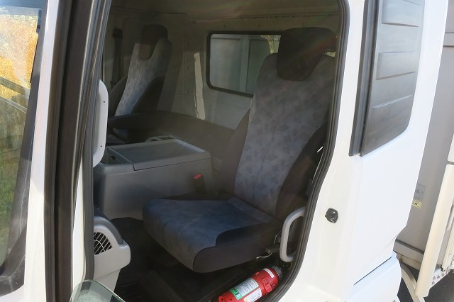 中古トラック UDトラックスアルミウィング ＃22