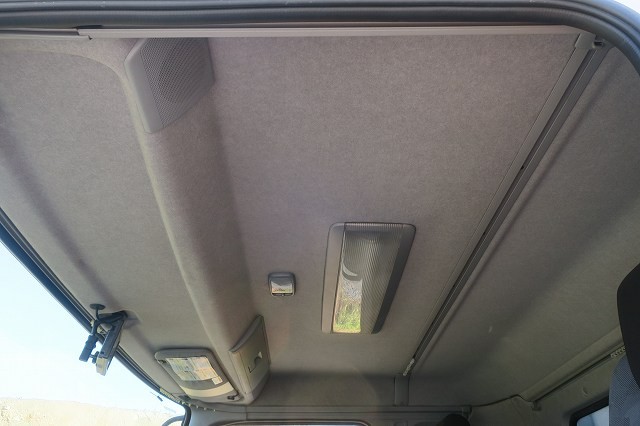 中古トラック UDトラックスアルミウィング ＃24