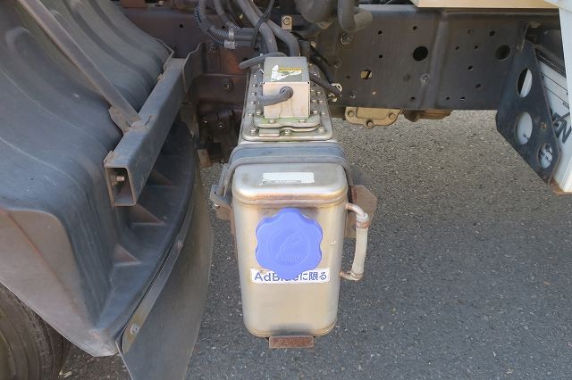 中古トラック UDトラックスアルミウィング ＃9