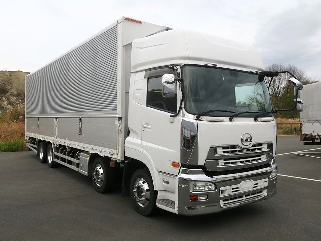 中古トラック UDトラックスアルミウィング ＃2