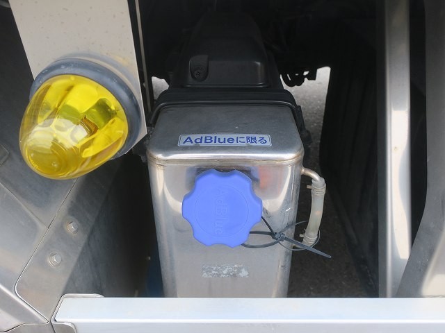 中古トラック UDトラックスアルミウィング ＃12