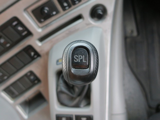 中古トラック UDトラックスアルミウィング ＃18