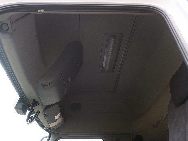 中古トラック UDトラックスアルミウィング ＃24