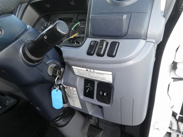 中古トラック 三菱ふそうアルミバン ＃17