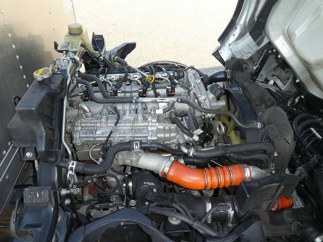 中古トラック 三菱ふそうアルミバン ＃8