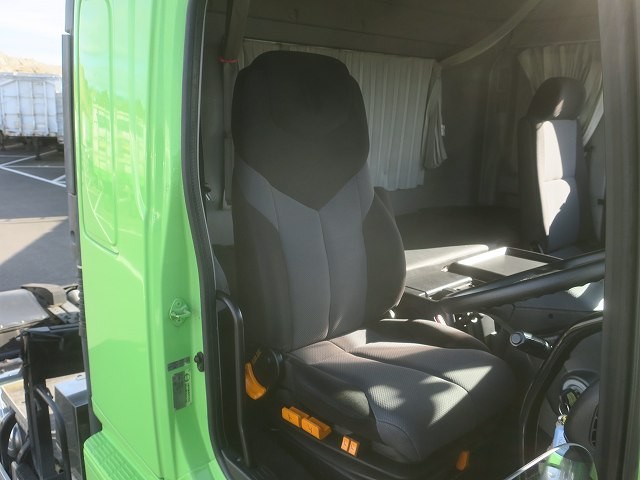 中古トラック 日野トラクタヘッド #24