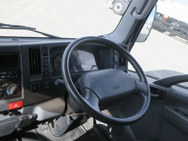 中古トラック いすゞアルミバン #15