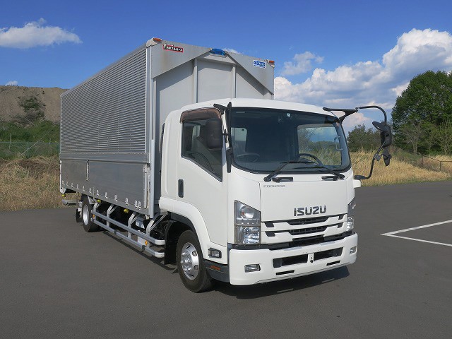 中古トラック いすゞアルミウィング ＃2