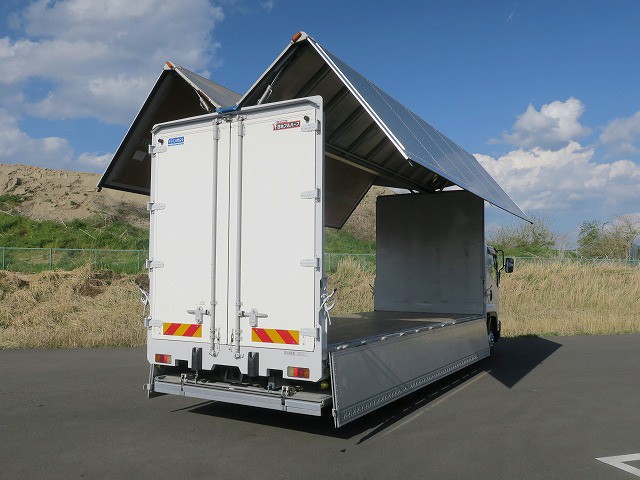 中古トラック いすゞアルミウィング ＃8