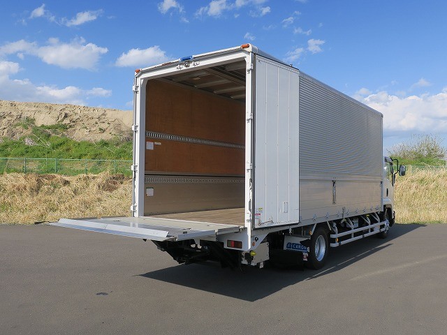 中古トラック いすゞアルミウィング ＃10