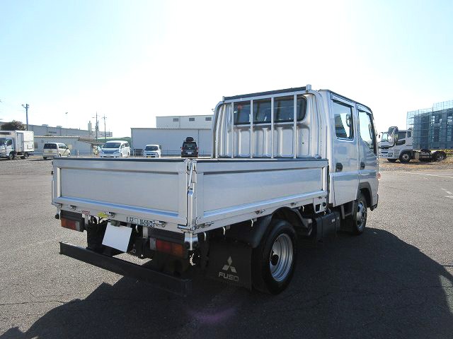 中古トラック 三菱ふそうダブルキャブ #3