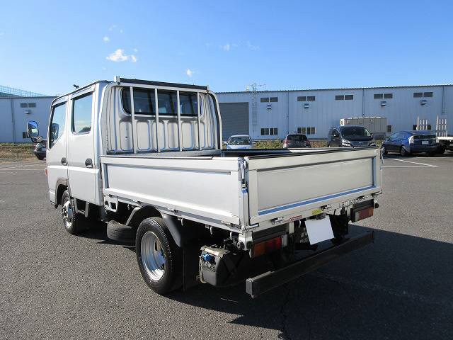 中古トラック 三菱ふそうダブルキャブ #4