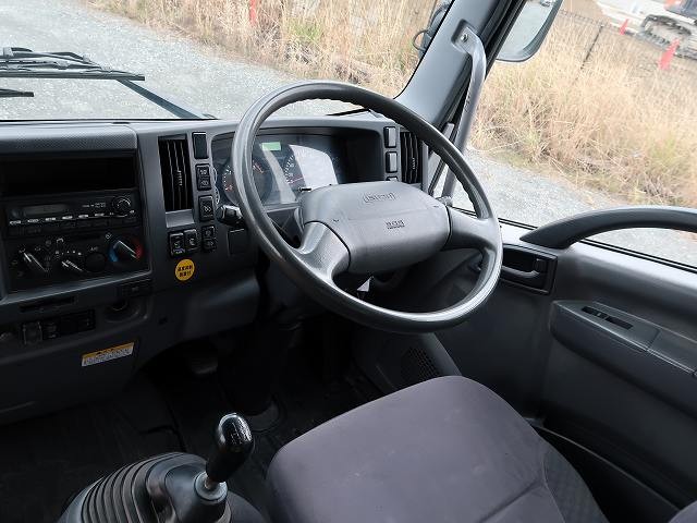 中古トラック いすゞ粉粒体運搬車 #17