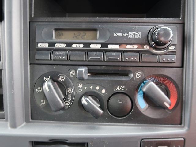 中古トラック いすゞ粉粒体運搬車 #21