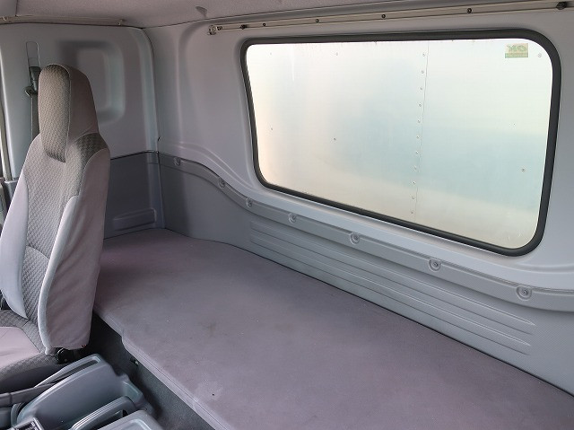 中古トラック いすゞ冷凍ウィング ＃23