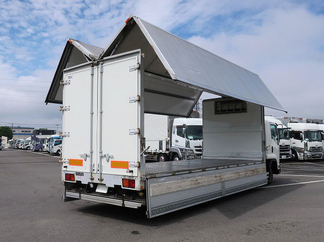 中古トラック いすゞ冷凍ウィング ＃6