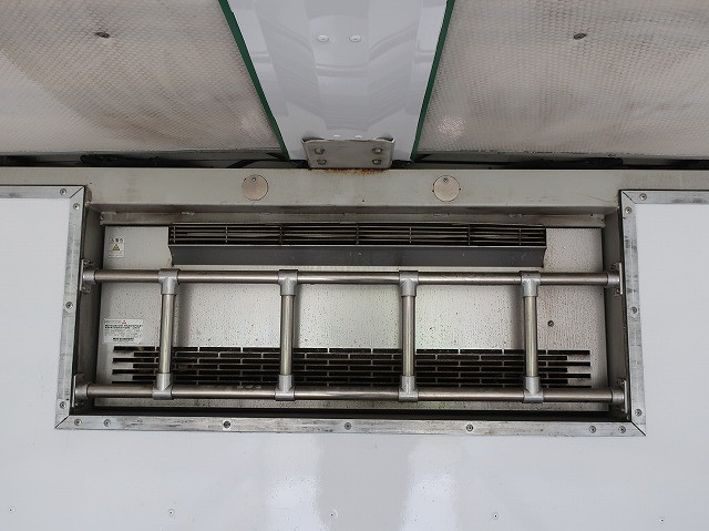 中古トラック いすゞ冷凍ウィング ＃8