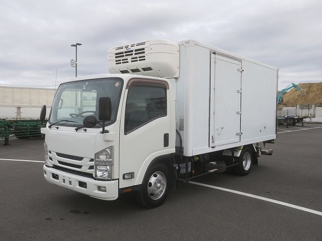 いすゞ　冷凍バン