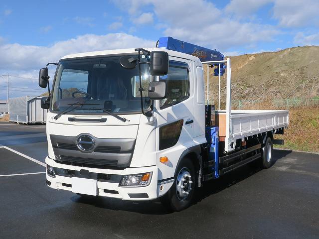 最新入庫情報】令和4年式 日野 レンジャー 増トン クレーン付 • 中古