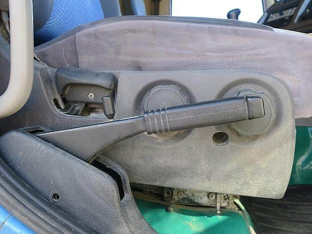 中古トラック UDトラックスコンクリートミキサー車 ＃23