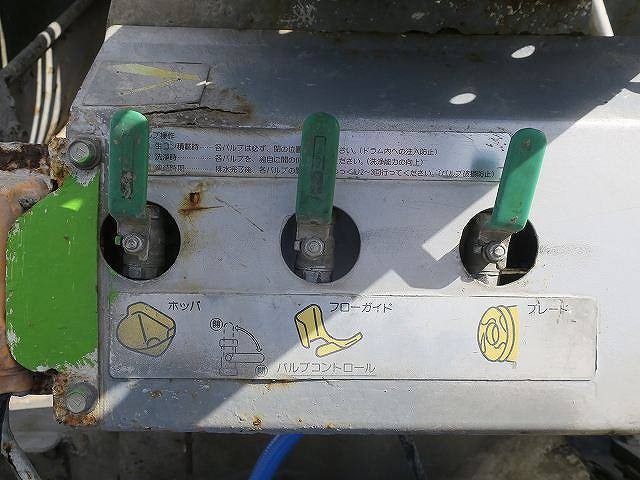 中古トラック UDトラックスコンクリートミキサー車 ＃10