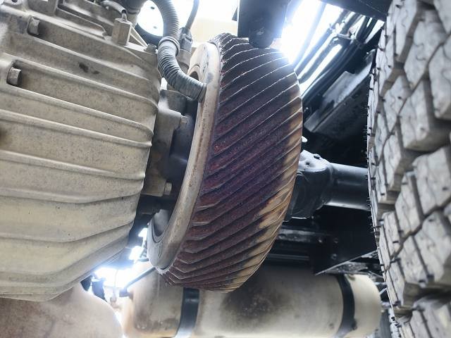 中古トラック UDトラックスコンクリートミキサー車 ＃11