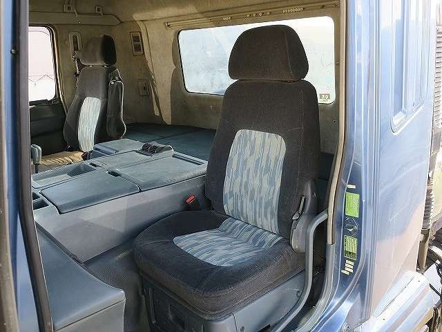 中古トラック 三菱ふそう スーパーグレート 大型コンクリートミキサー車