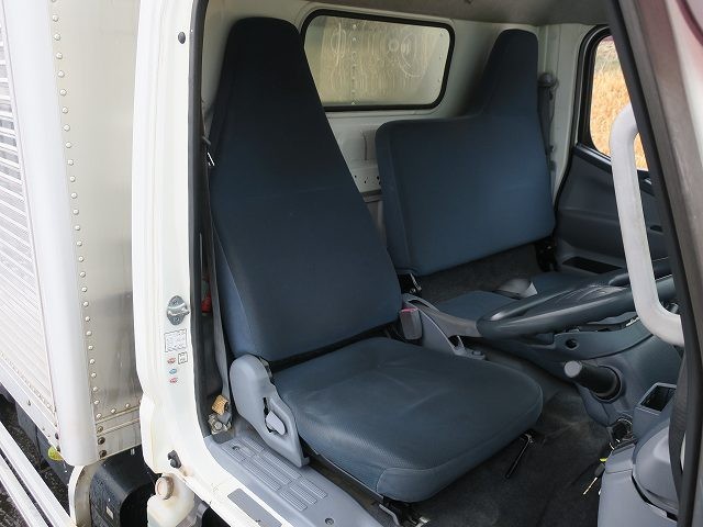 中古トラック 三菱ふそうアルミバン #12