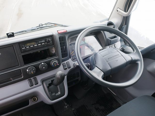 中古トラック 三菱ふそうアルミバン #15