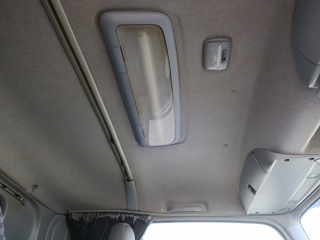 中古トラック いすゞアルミバン ＃24