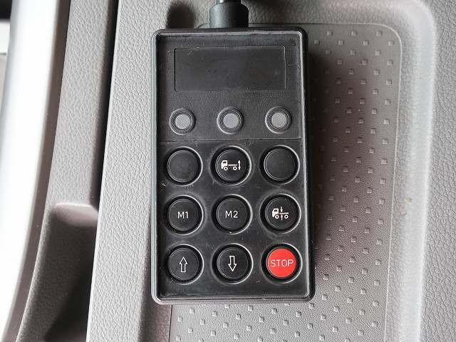 中古トラック UDトラックスアルミウィング ＃18