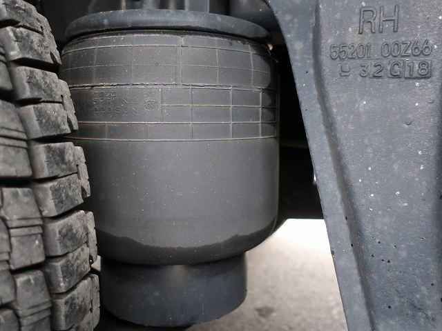 中古トラック UDトラックスアルミウィング ＃10