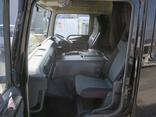 中古トラック 三菱ふそう スーパーグレート 大型ダンプ