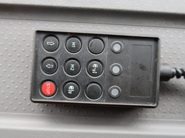 中古トラック UDトラックスアルミウィング ＃18