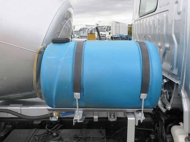 中古トラック 日野コンクリートミキサー車 ＃8