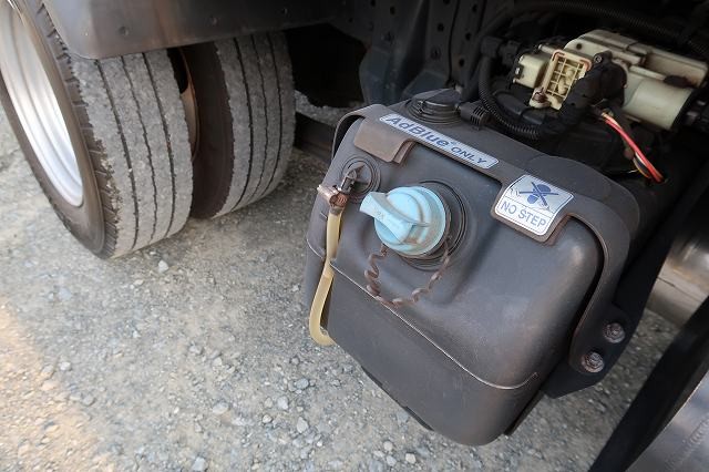 中古トラック 三菱ふそう平ボディ ＃9