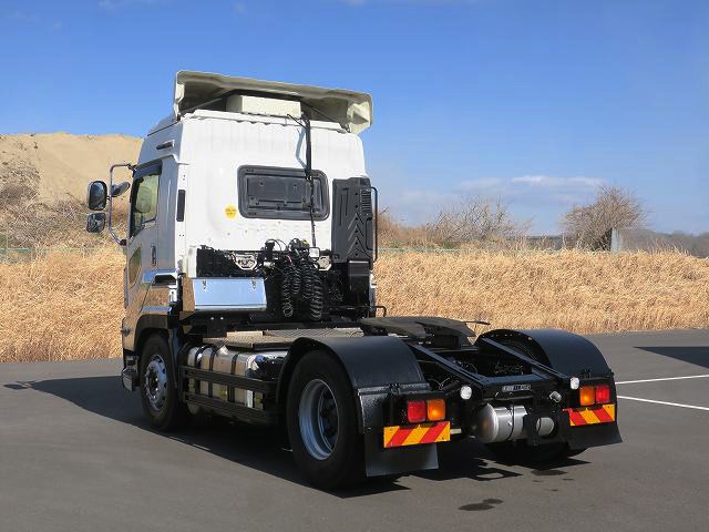 中古トラック いすゞトラクタヘッド ＃4