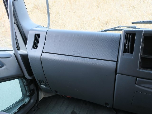 中古トラック いすゞ平ボディアルミブロック ＃13