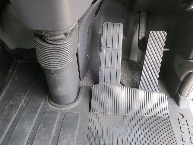 中古トラック UDトラックストラクタヘッド ＃21