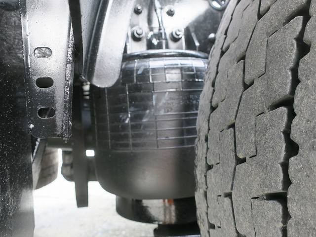 中古トラック UDトラックストラクタヘッド ＃10