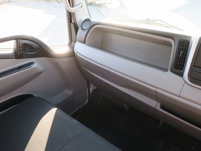 中古トラック 三菱ふそうアルミバン ＃13