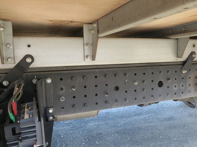 中古トラック 三菱ふそうアルミバン #8