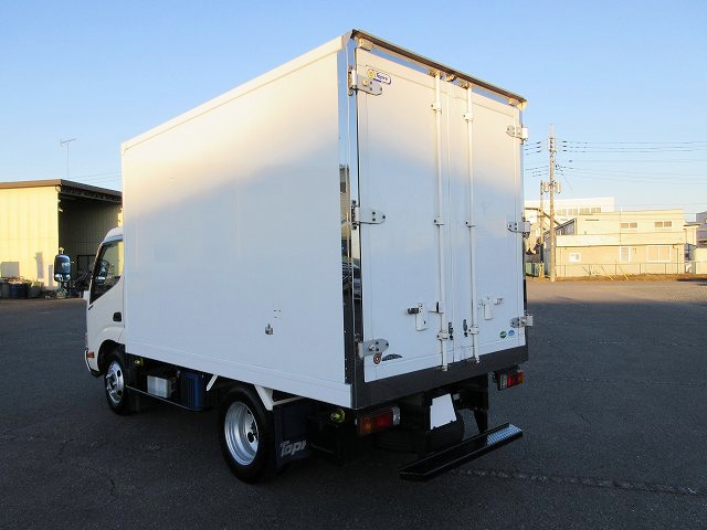 中古トラック 日野冷凍バン ＃3