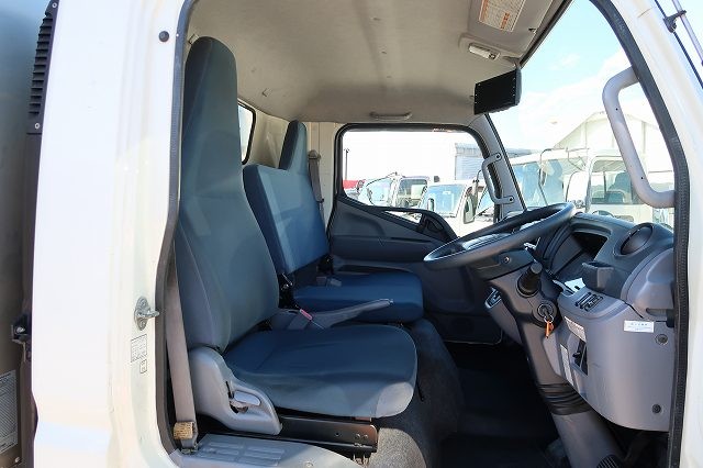 中古トラック 三菱ふそうアルミバン ＃11