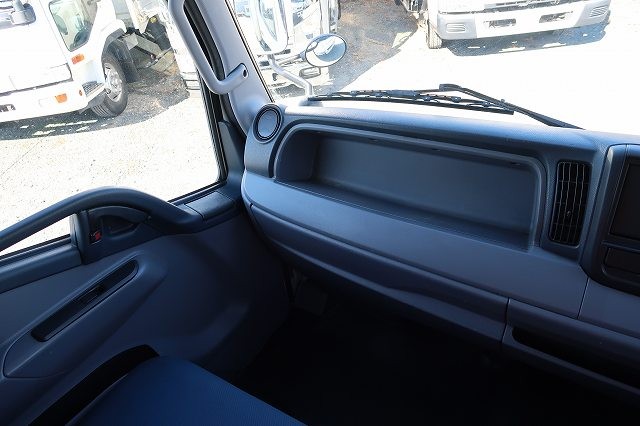 中古トラック 三菱ふそうアルミバン ＃12