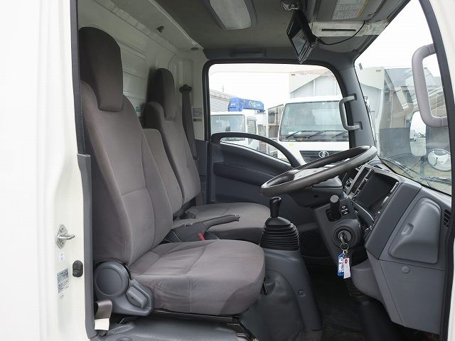 中古トラック いすゞアルミバン #11