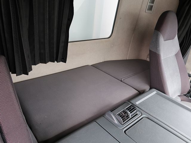 中古トラック 三菱ふそうアルミウィング ＃23