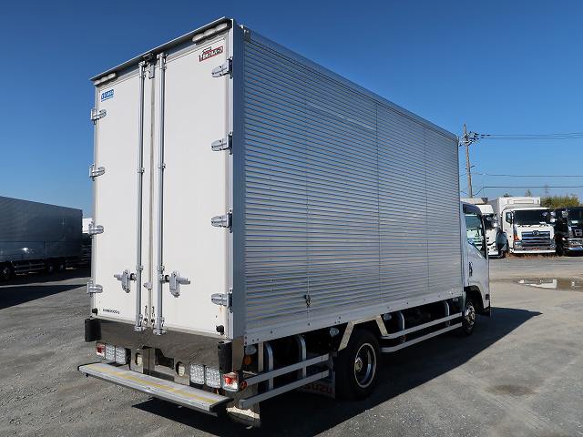 中古トラック いすゞアルミバン ＃3